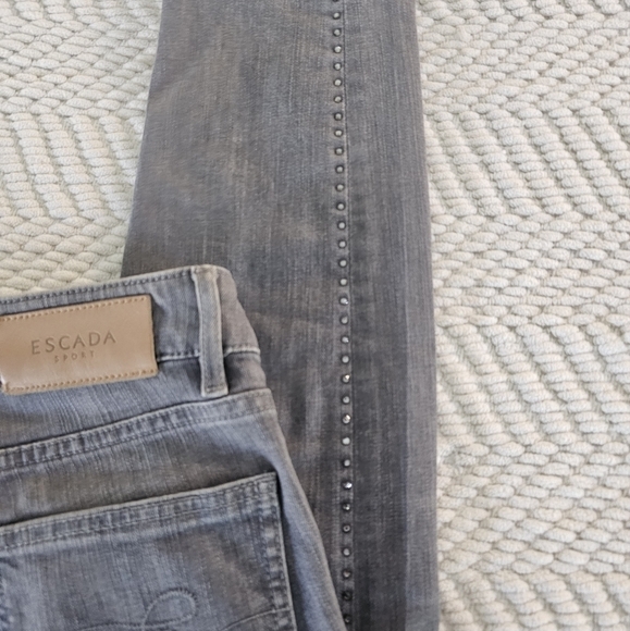 Vintage Escada jegging cropped 34 EU 4 US Women’s Gray Denim Embellished - Picture 8 of 12